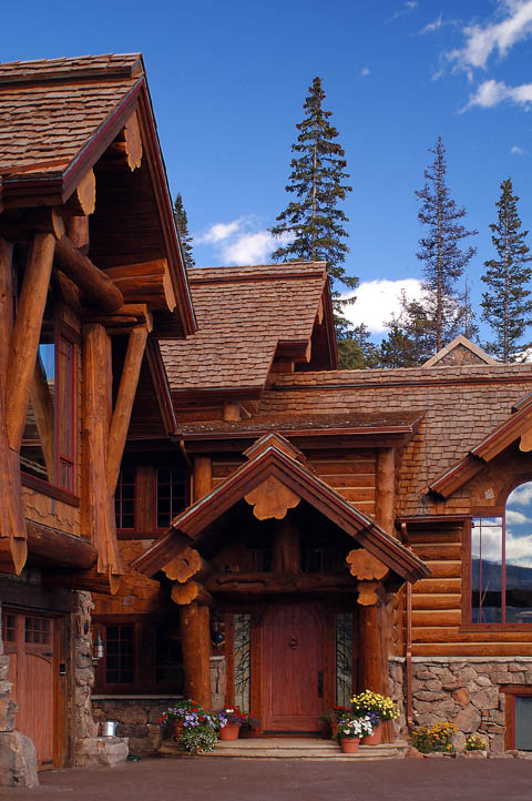 Adirondack log home