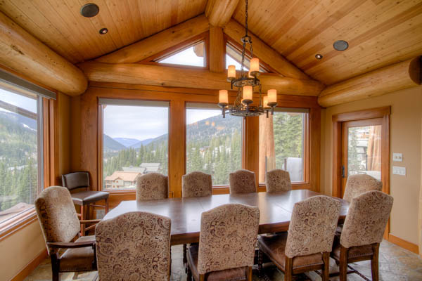 Log home dining room