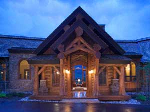 Three Peaks log home